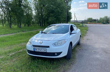Седан Renault Fluence 2011 в 
