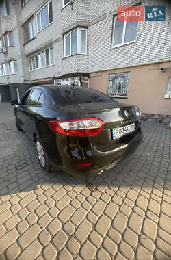 Седан Renault Fluence 2011 в 