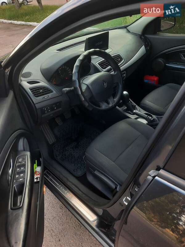 Седан Renault Fluence 2010 в Черкассах