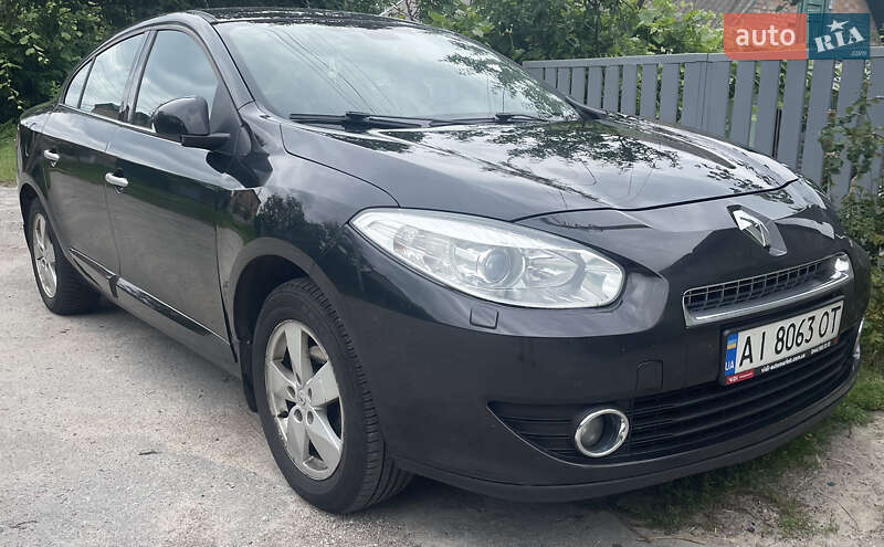 Седан Renault Fluence 2011 в Киеве