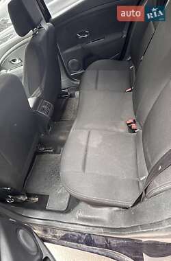 Седан Renault Fluence 2013 в 