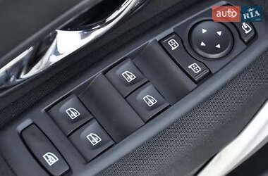 Седан Renault Fluence 2010 в 