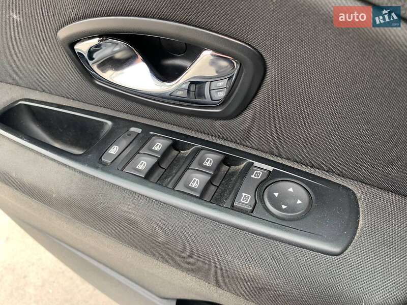 Седан Renault Fluence 2015 в Києві