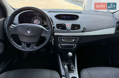 Седан Renault Fluence 2013 в 