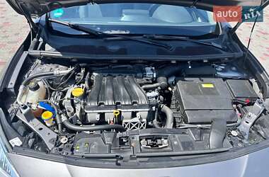 Седан Renault Fluence 2010 в 