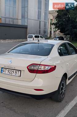 Седан Renault Fluence 2014 в 