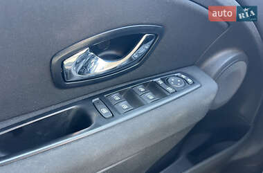 Седан Renault Fluence 2016 в 