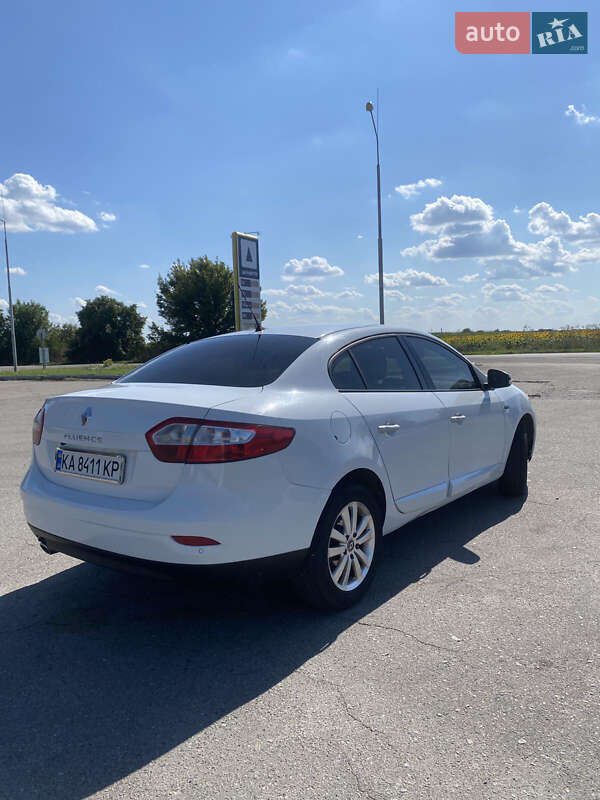 Седан Renault Fluence 2012 в Сквире