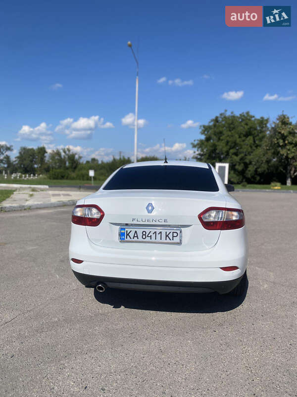 Седан Renault Fluence 2012 в Сквире