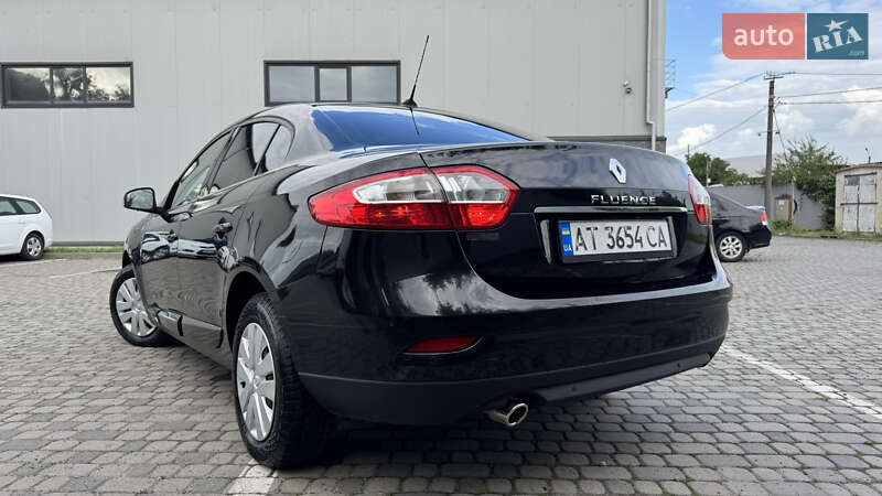 Седан Renault Fluence 2011 в Ивано-Франковске