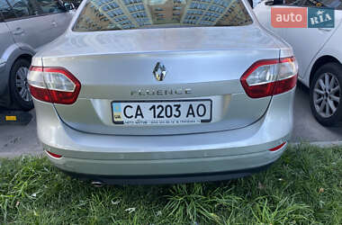 Седан Renault Fluence 2010 в 