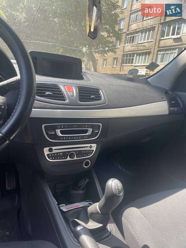Седан Renault Fluence 2011 в Ивано-Франковске фото 21 Седан Renault Fluence 2011 в Ивано-Франковске