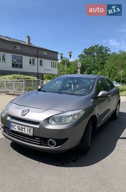 Седан Renault Fluence 2010 в Львове