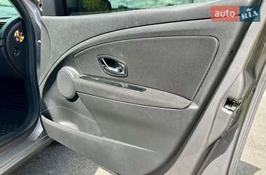 Седан Renault Fluence 2013 в 