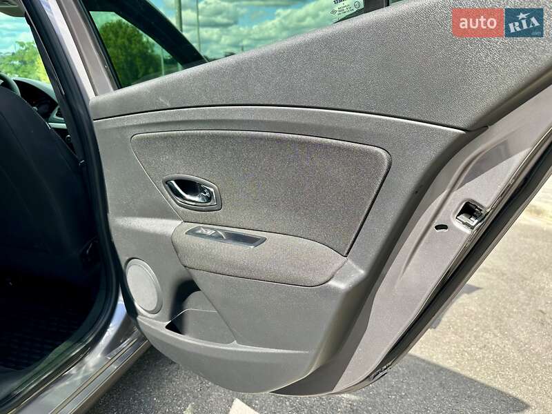 Седан Renault Fluence 2013 в Виннице