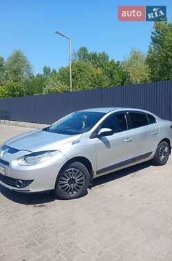 Седан Renault Fluence 2011 в Чернигове