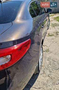 Седан Renault Fluence 2015 в 