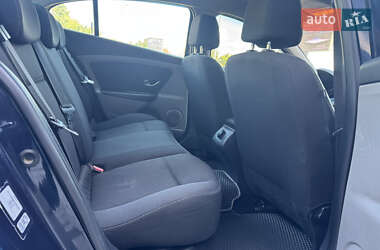 Седан Renault Fluence 2012 в 