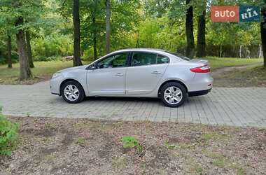 Седан Renault Fluence 2012 в 