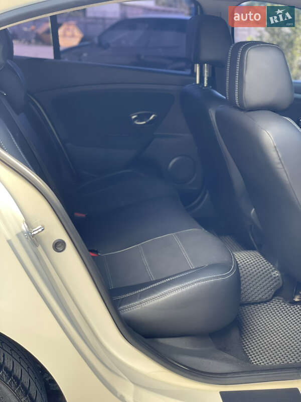 Седан Renault Fluence 2013 в Одессе фото 18 Седан Renault Fluence 2013 в Одессе