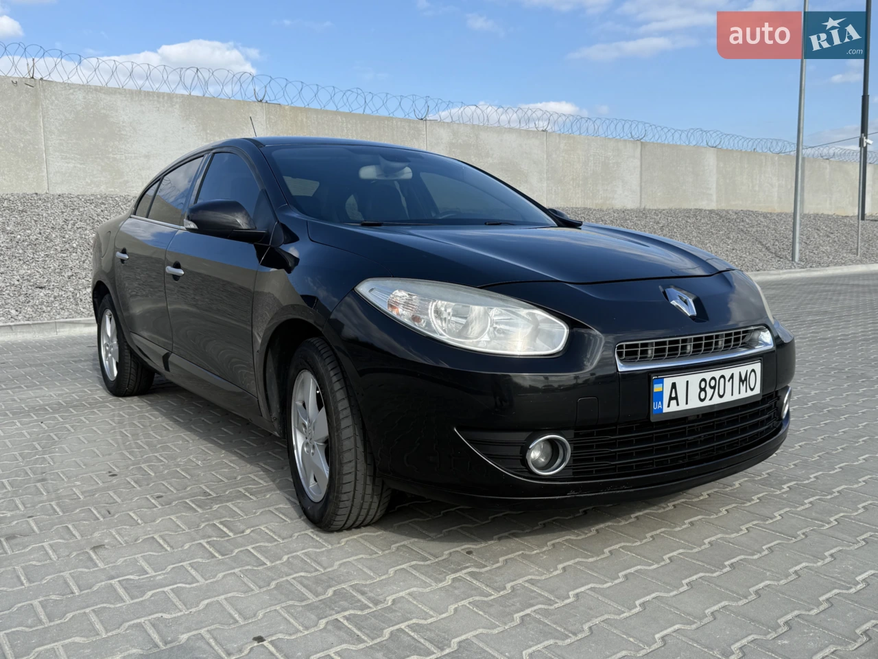 2011 Renault Fluence - мініатюра 21