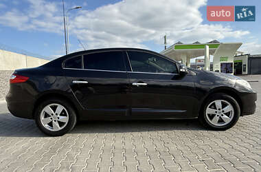 Седан Renault Fluence 2012 в 