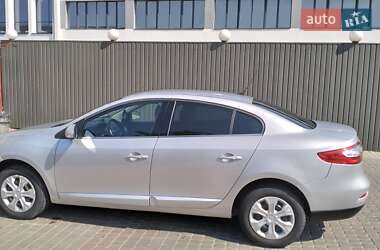 Седан Renault Fluence 2011 в Ивано-Франковске