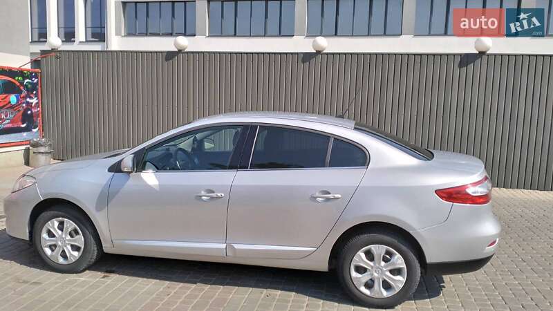 Renault Fluence 2011