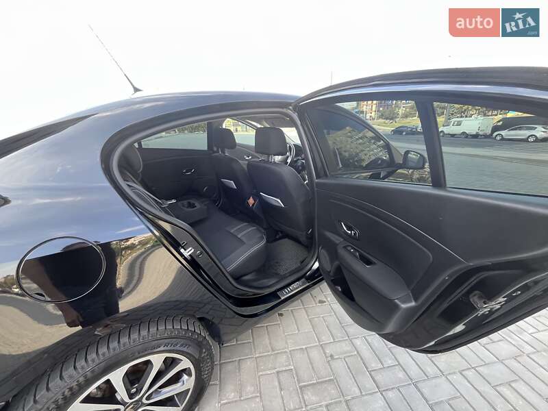 Седан Renault Fluence 2013 в Дніпрі