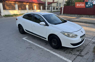 Седан Renault Fluence 2012 в Городку