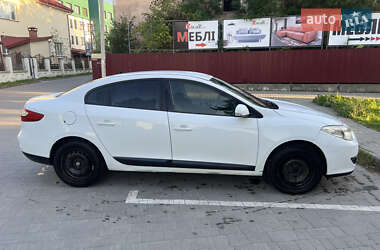 Седан Renault Fluence 2012 в 