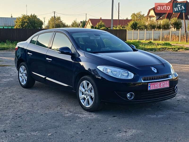 Седан Renault Fluence 2011 в Дубно