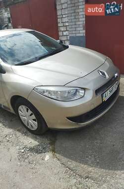 Седан Renault Fluence 2010 в Киеве