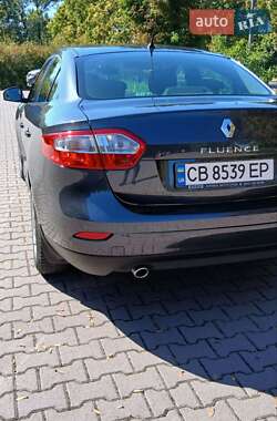 Седан Renault Fluence 2011 в Миргороді