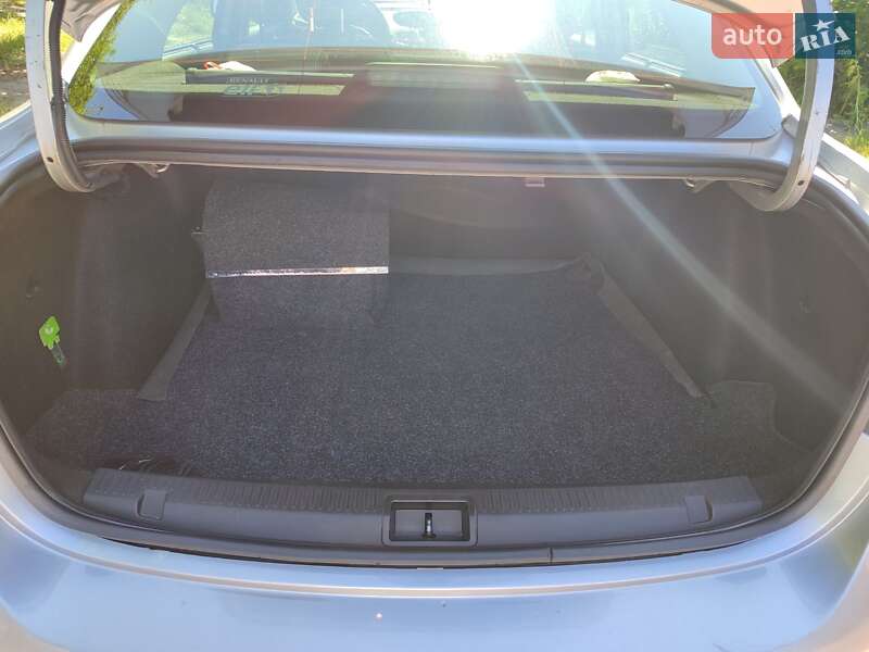 Седан Renault Fluence 2012 в Чернигове фото 13 Седан Renault Fluence 2012 в Чернигове