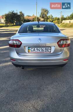 Седан Renault Fluence 2012 в 