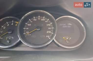 Седан Renault Fluence 2012 в Самборе