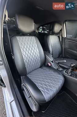 Седан Renault Fluence 2011 в 