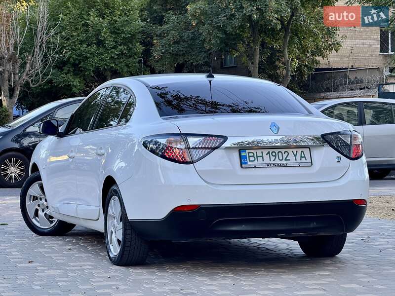 Седан Renault Fluence 2011 в Одессе