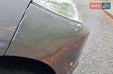 Седан Renault Fluence 2011 в 