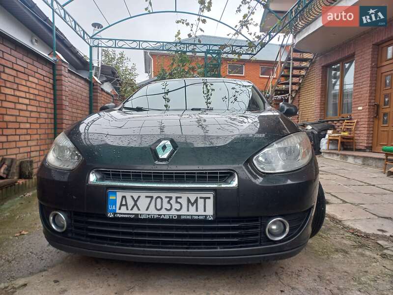 Седан Renault Fluence 2010 в Хмельницком