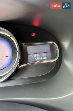 Седан Renault Fluence 2016 в 