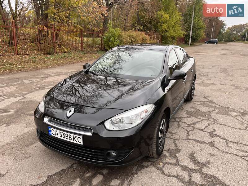 Седан Renault Fluence 2012 в Смеле