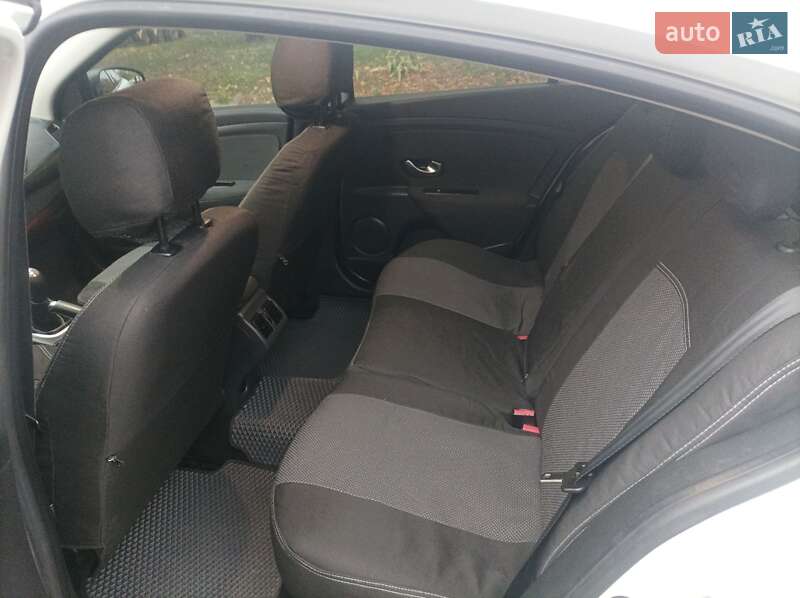 Седан Renault Fluence 2011 в Дніпрі фото 17 Седан Renault Fluence 2011 в Дніпрі