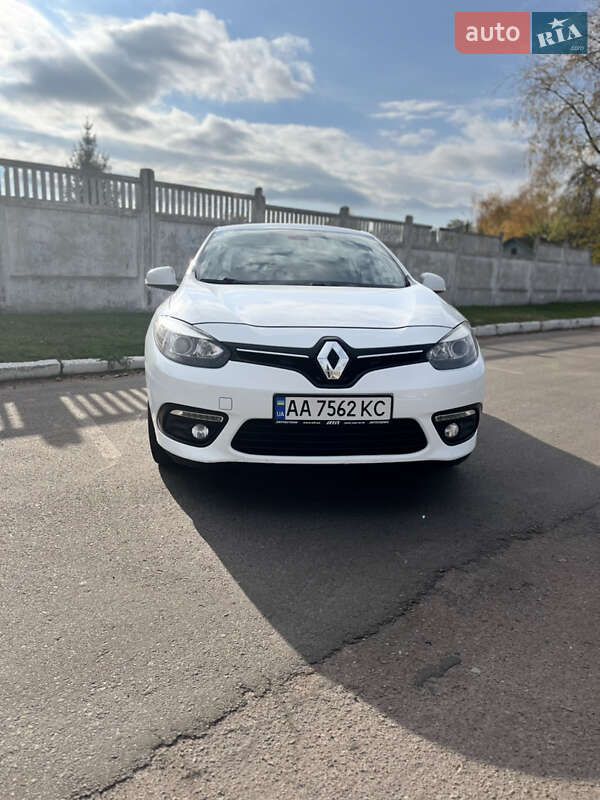 Седан Renault Fluence 2015 в Киеве