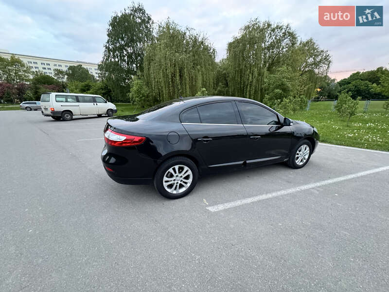 Седан Renault Fluence 2010 в Коломые