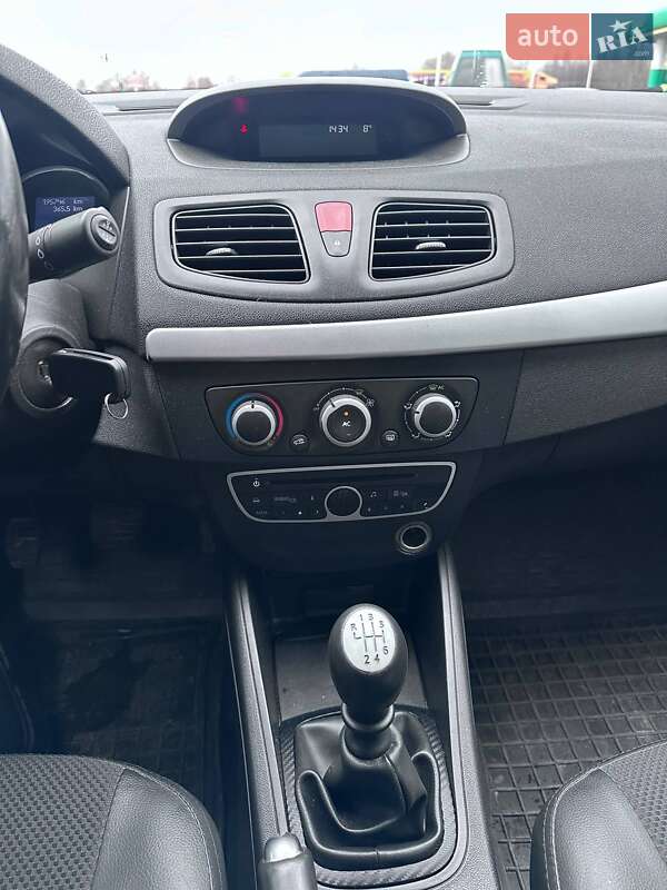 Седан Renault Fluence 2010 в Львові фото 14 Седан Renault Fluence 2010 в Львові