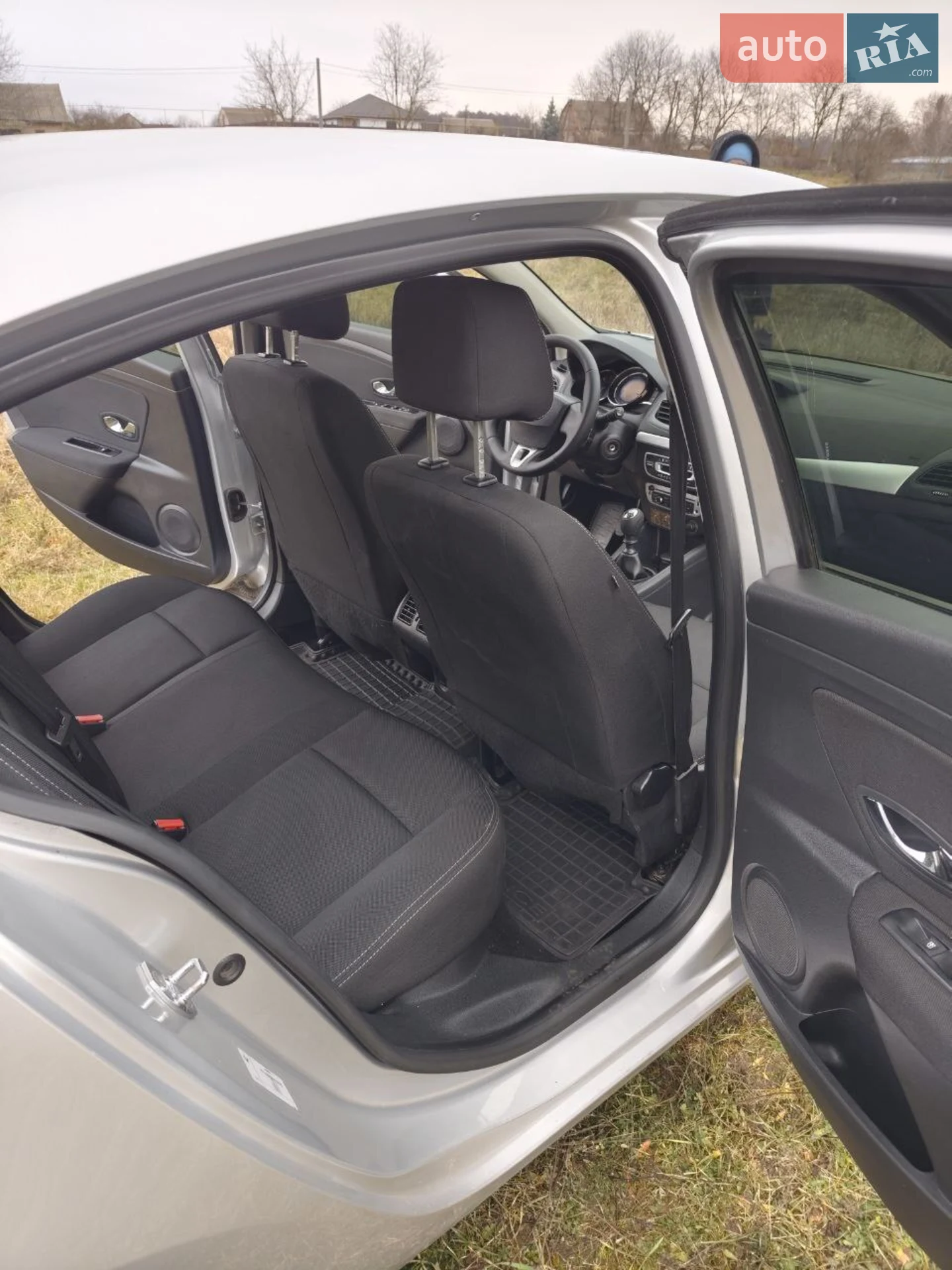 2014 Renault Fluence - мініатюра 18
