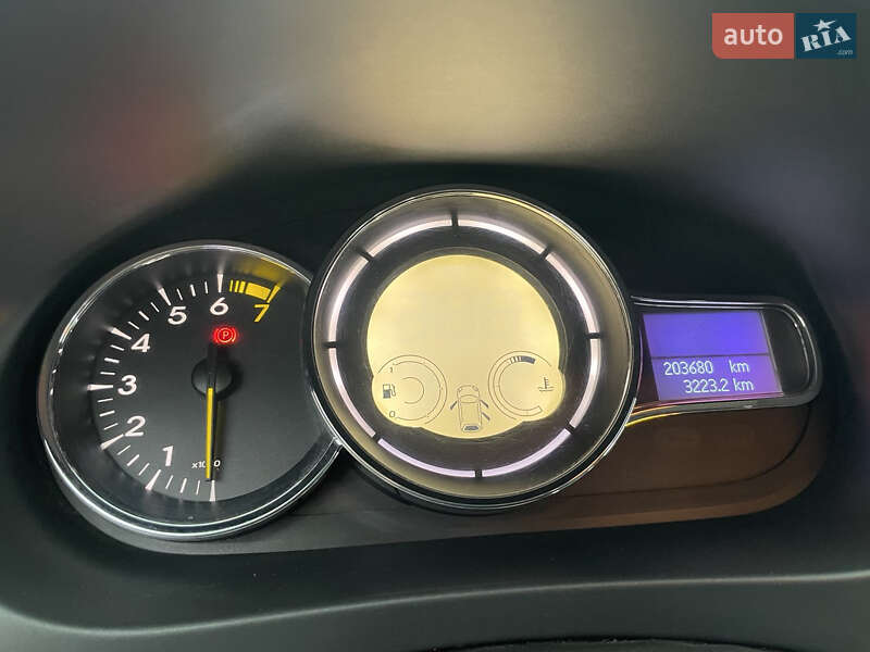 Седан Renault Fluence 2011 в Николаеве