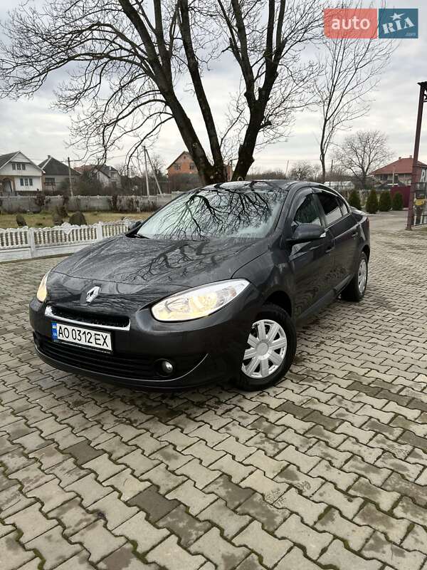 Renault Fluence 2011